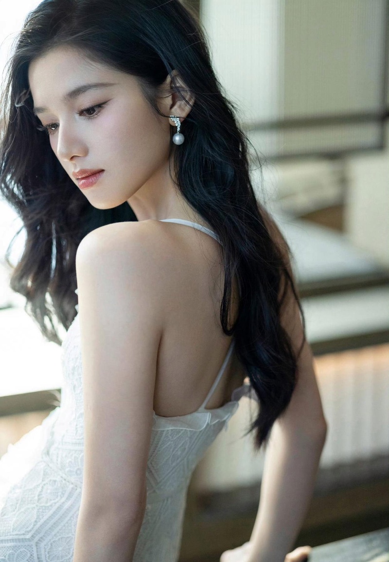 张婧仪
